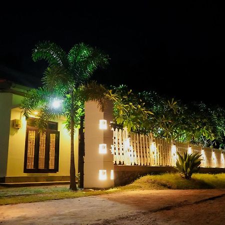 Anoo Beach Villa Trincomalee Dış mekan fotoğraf